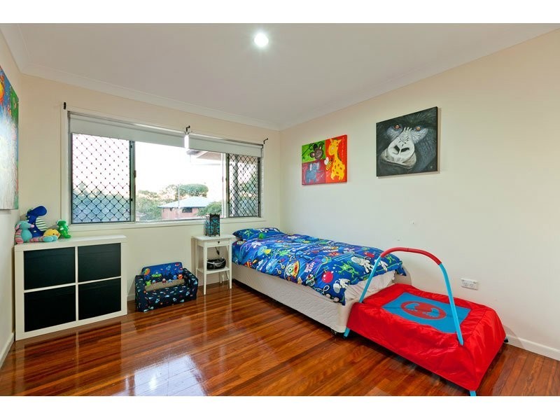 26 Drevesen Ave, Cleveland QLD 4163