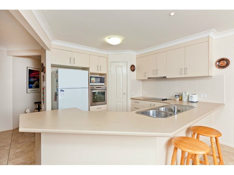 6 Alford Place, Wellington Point QLD 4160