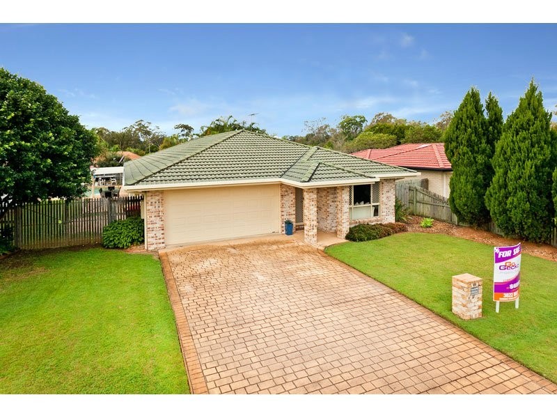 22 Manor Drive, Wellington Point QLD 4160