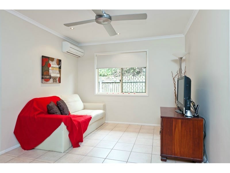 22 Manor Drive, Wellington Point QLD 4160