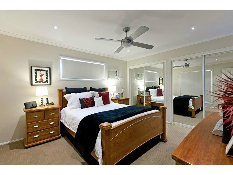 22 Manor Drive, Wellington Point QLD 4160