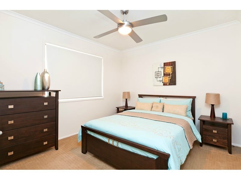 22 Manor Drive, Wellington Point QLD 4160