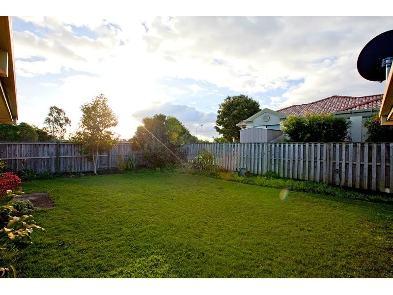 18 Ransom Place, Wakerley QLD 4154