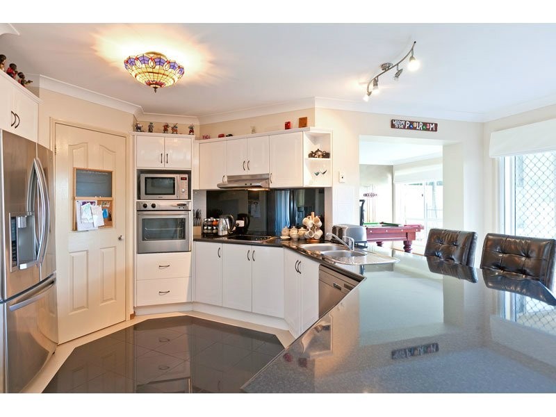 73 Belford Drive, Wellington Point QLD 4160