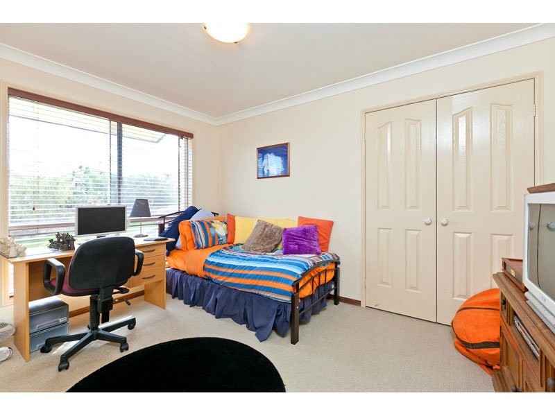 73 Belford Drive, Wellington Point QLD 4160