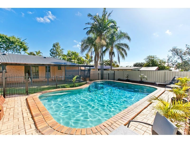 6 Gladdyr Street, Capalaba QLD 4157