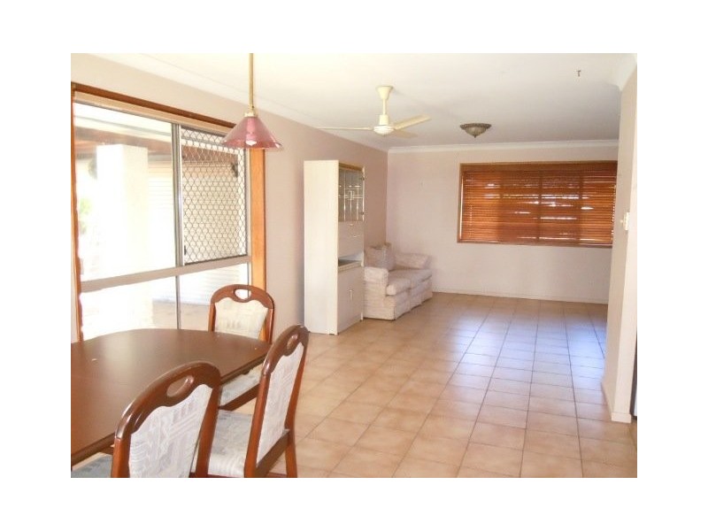 24 Spurs Drive, Wellington Point QLD 4160