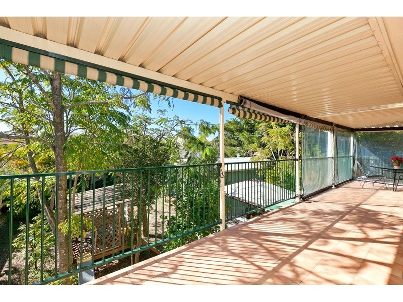 31 Bates Drive, Birkdale QLD 4159