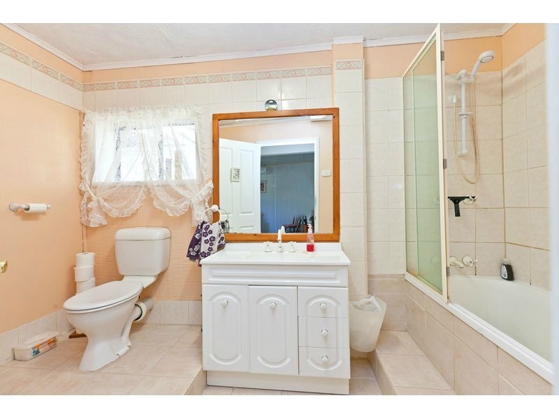 31 Bates Drive, Birkdale QLD 4159