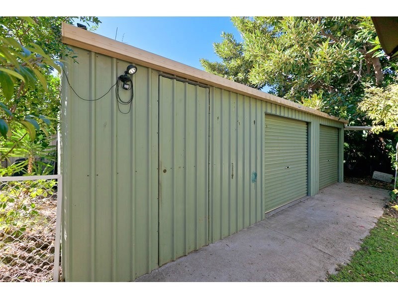 31 Bates Drive, Birkdale QLD 4159