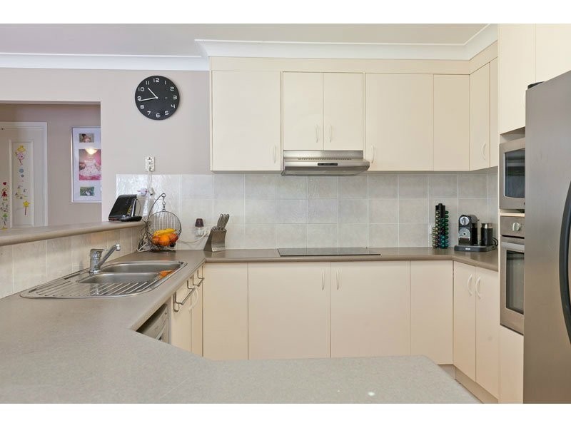 11 Peach Close, Birkdale QLD 4159