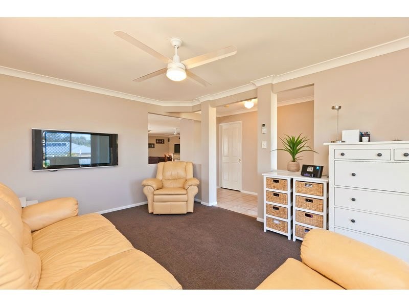 11 Peach Close, Birkdale QLD 4159