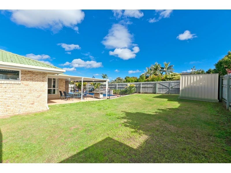 11 Peach Close, Birkdale QLD 4159