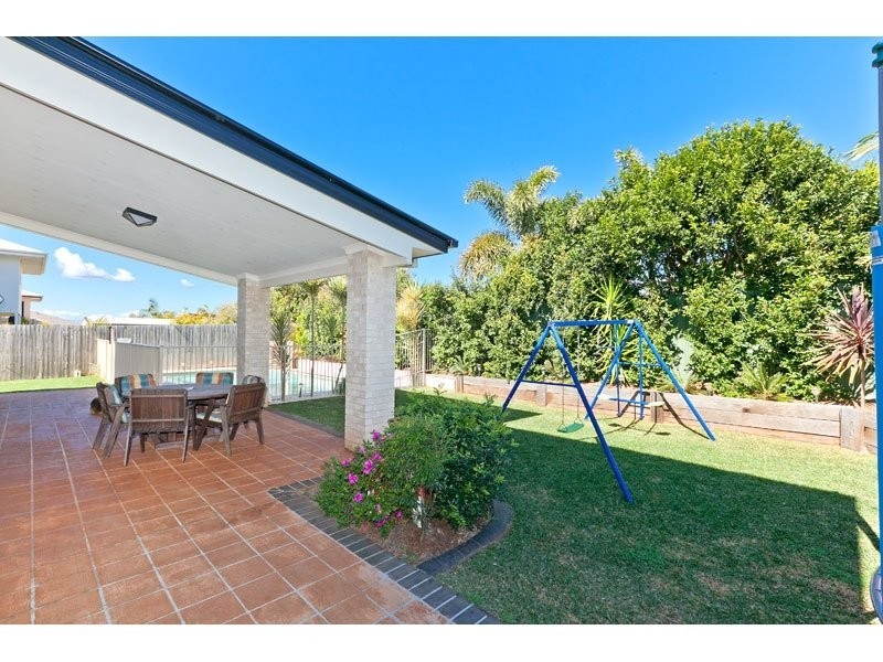 20 Bedarra Street, Redland Bay QLD 4165