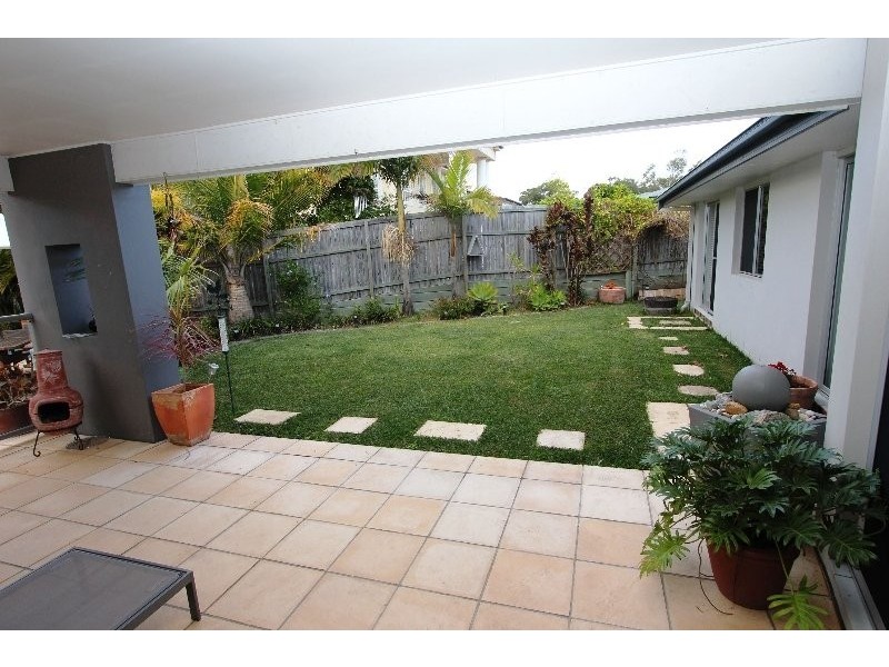 2 Zeus Court, Cleveland QLD 4163