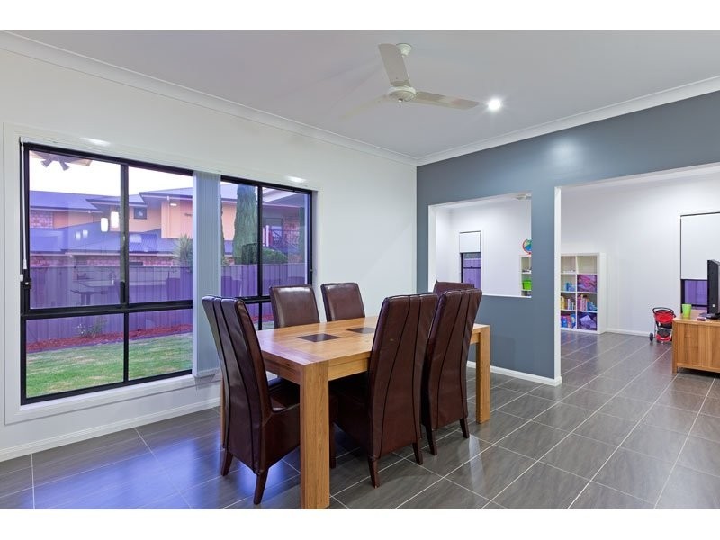 28 Watervale Drive, Redland Bay QLD 4165