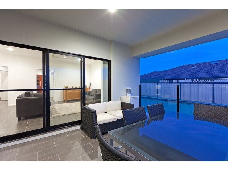 28 Watervale Drive, Redland Bay QLD 4165