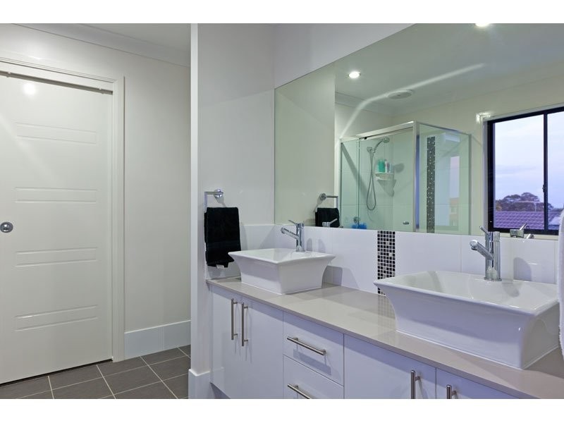 28 Watervale Drive, Redland Bay QLD 4165