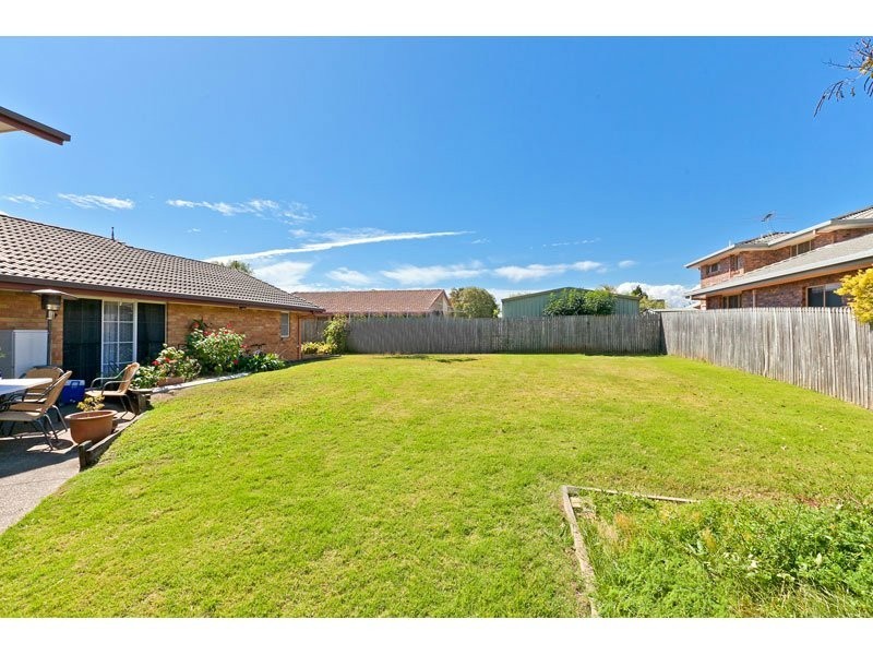 1 Zephyr Court, Birkdale QLD 4159