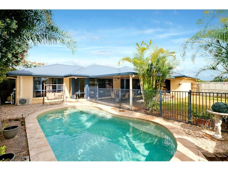 40 Bedarra Street, Redland Bay QLD 4165