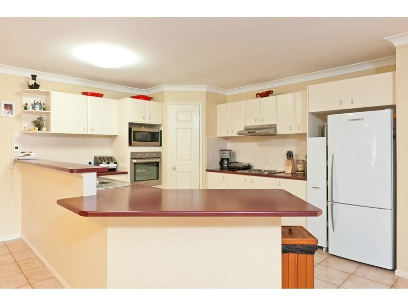 40 Bedarra Street, Redland Bay QLD 4165