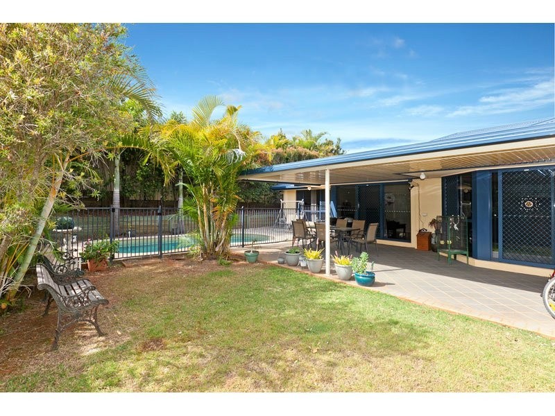 40 Bedarra Street, Redland Bay QLD 4165