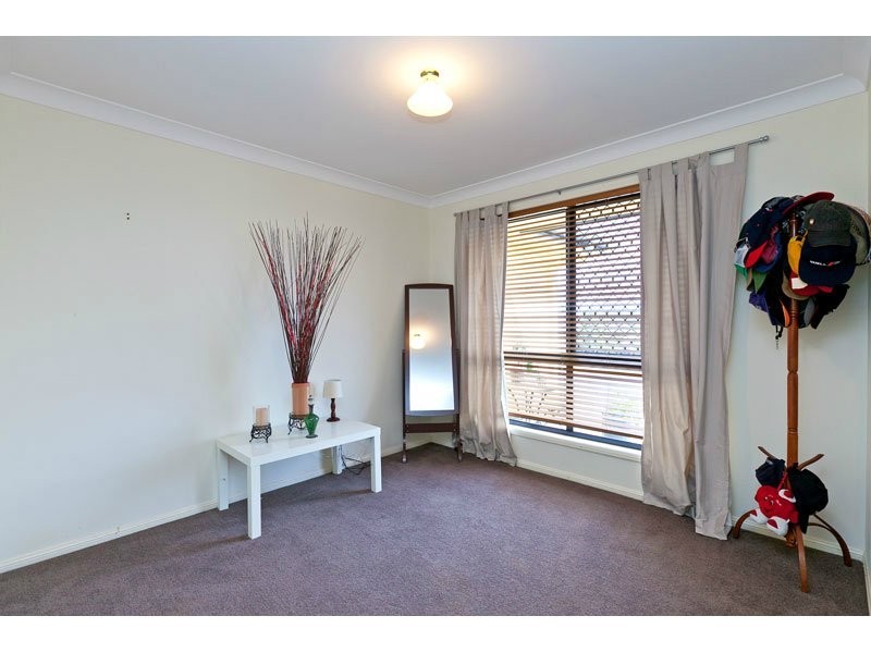 40 Bedarra Street, Redland Bay QLD 4165