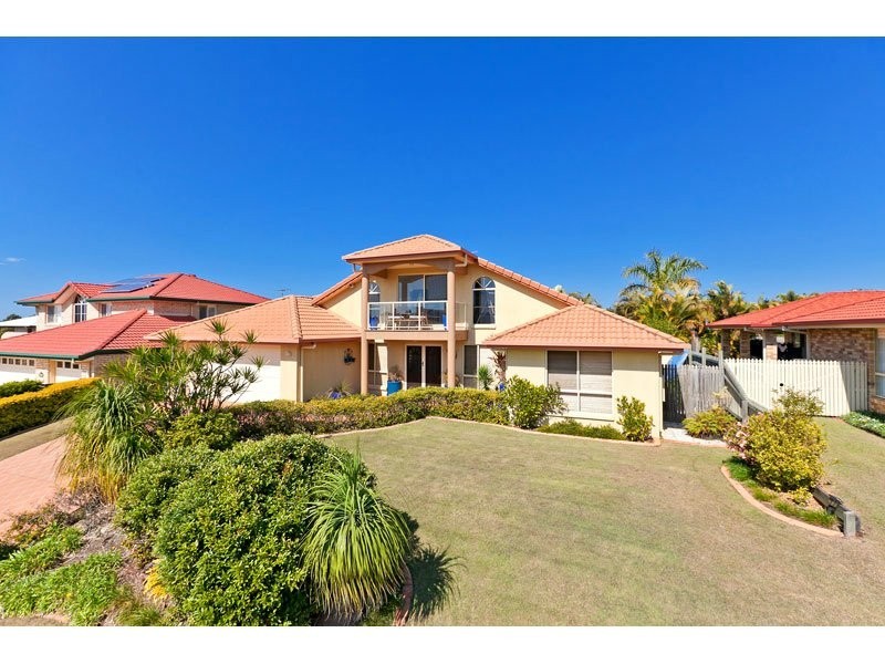 4 St. Ives Court, Redland Bay QLD 4165