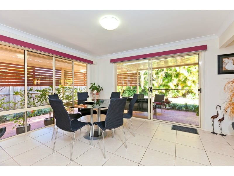 4 St. Ives Court, Redland Bay QLD 4165