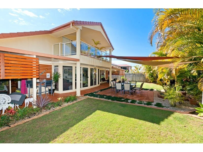 4 St. Ives Court, Redland Bay QLD 4165