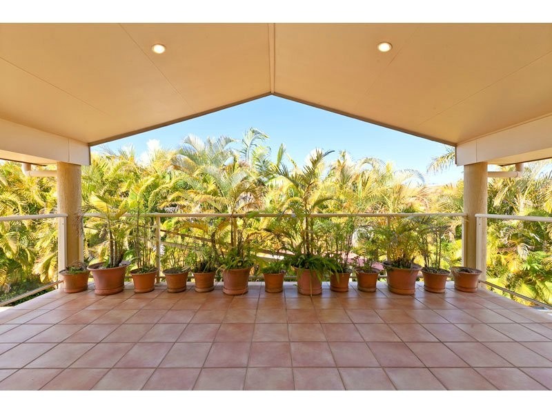 4 St. Ives Court, Redland Bay QLD 4165