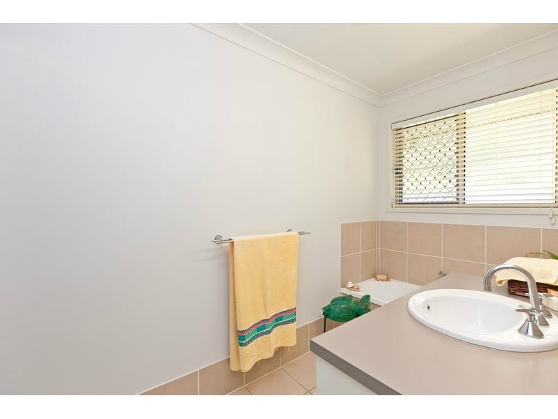 55 Azure Ave, Redland Bay QLD 4165