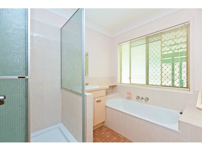 5 Lavelle Court, Victoria Point QLD 4165