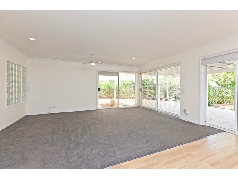 6 Crompton Court, Victoria Point QLD 4165