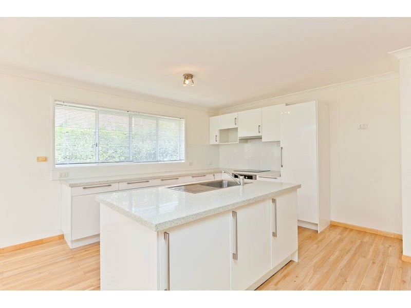 6 Crompton Court, Victoria Point QLD 4165