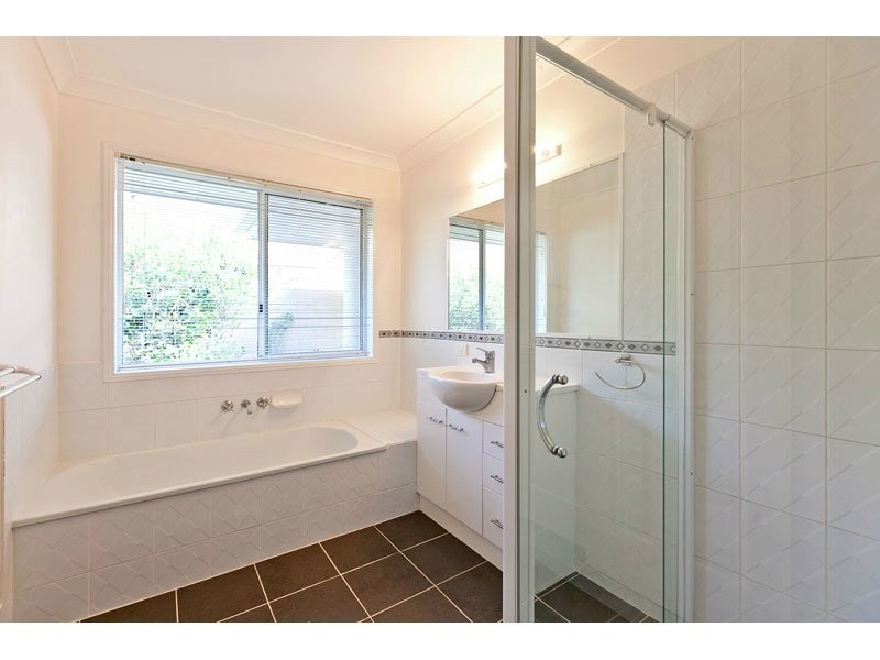 6 Crompton Court, Victoria Point QLD 4165