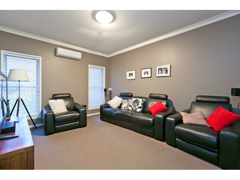 17 Taffeta Drive, Mount Cotton QLD 4165