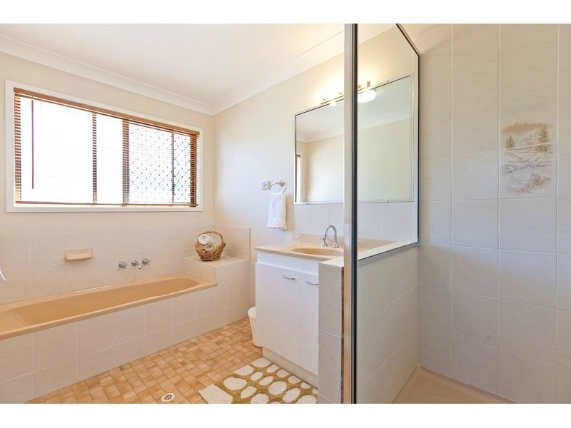 17 Kite Cres, Thornlands QLD 4164