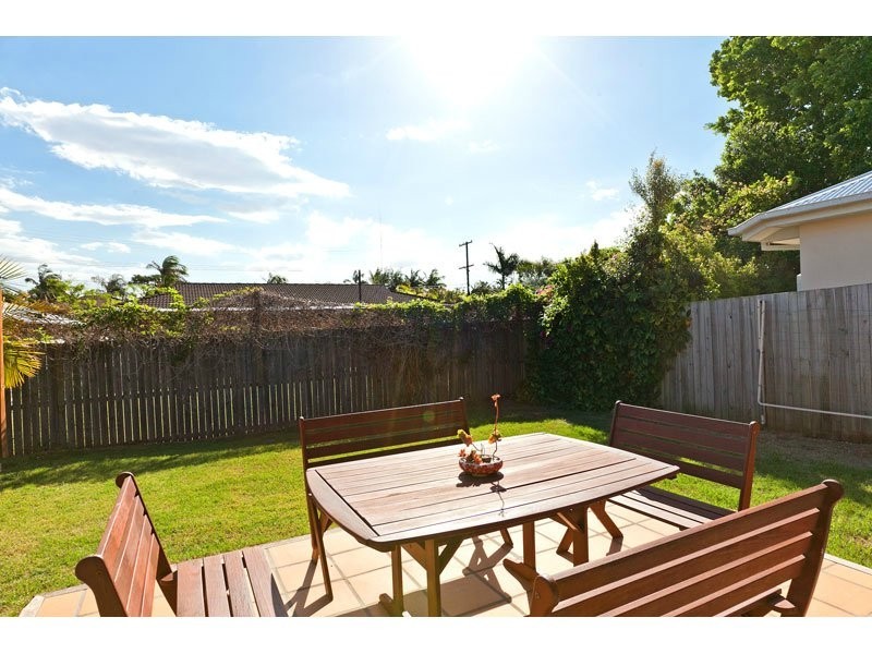 34 Thomas Street, Birkdale QLD 4159