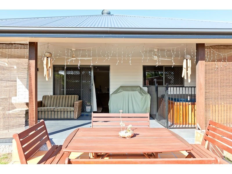 34 Thomas Street, Birkdale QLD 4159