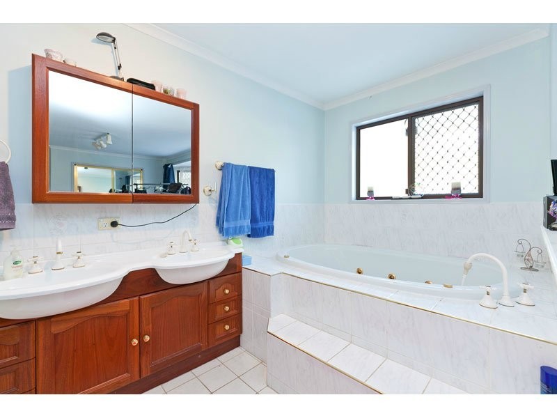 20 Coolong Street, Capalaba QLD 4157