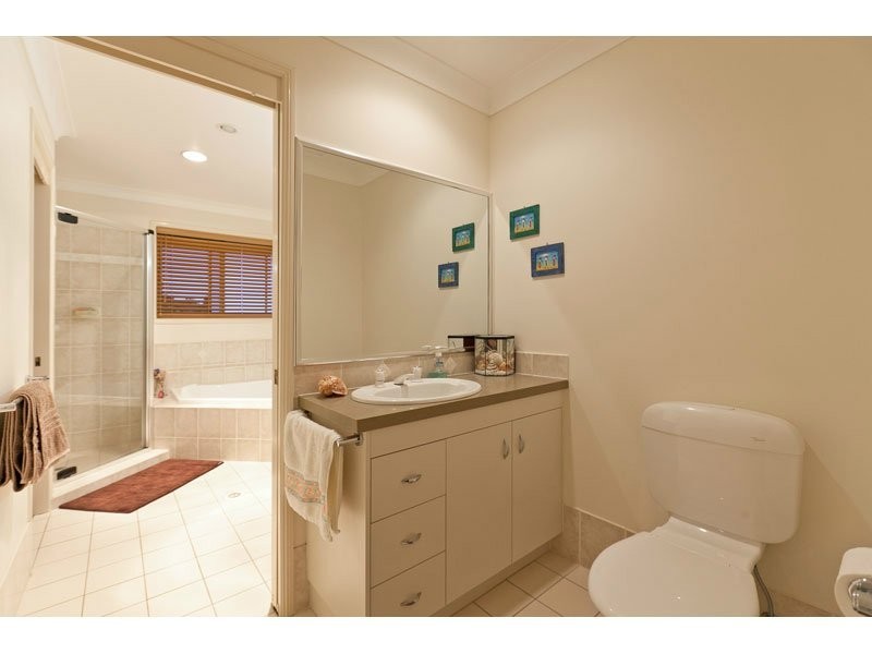 2 Gaylen Street, Thornlands QLD 4164