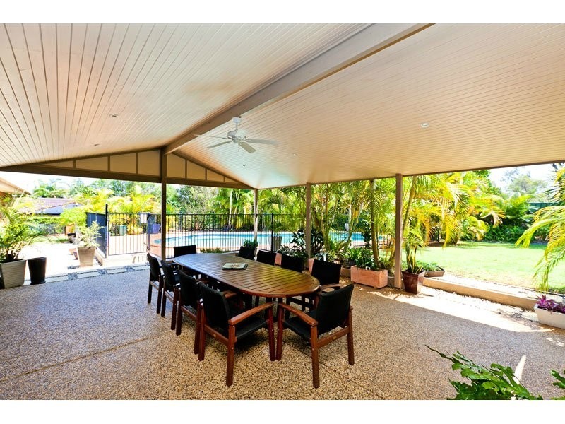 98 Island Street, Cleveland QLD 4163