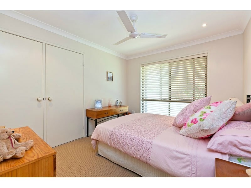 98 Island Street, Cleveland QLD 4163