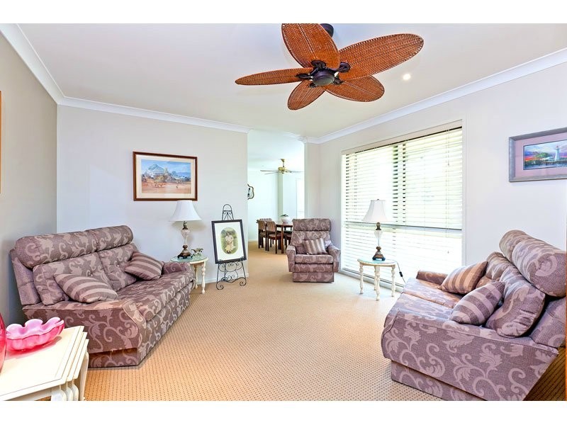 98 Island Street, Cleveland QLD 4163