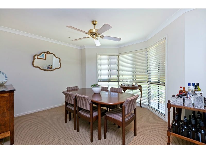 98 Island Street, Cleveland QLD 4163