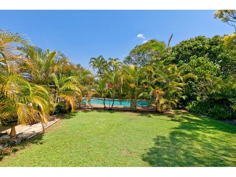 98 Island Street, Cleveland QLD 4163