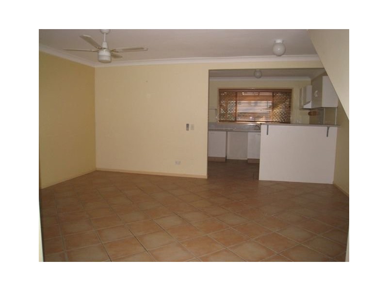 121/9 Bayside Court, Thorneside QLD 4158