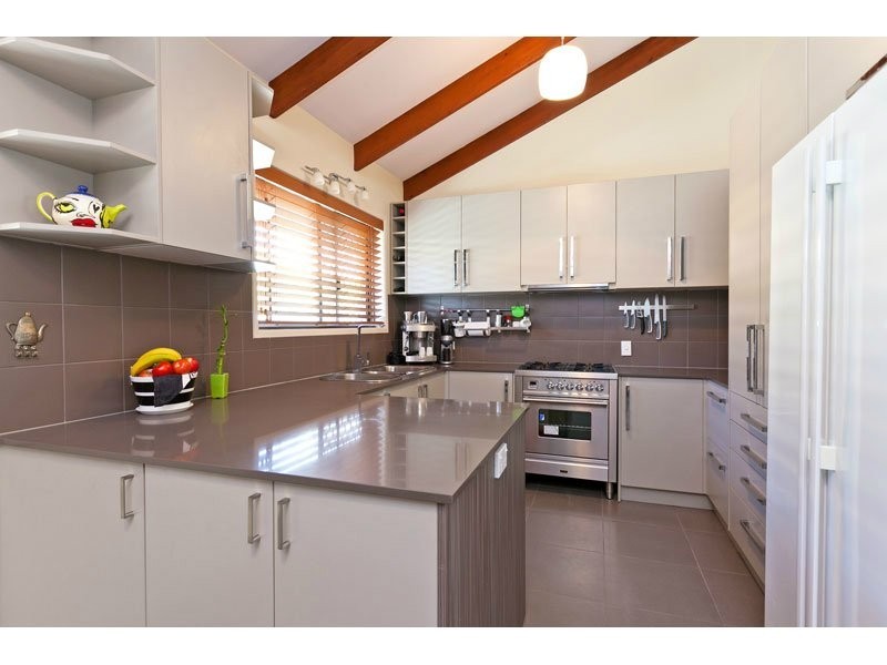 37 McLeod Street, Cleveland QLD 4163