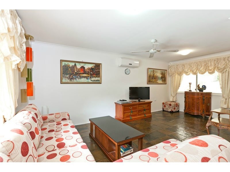 62 Sunnybay Drive, Birkdale QLD 4159